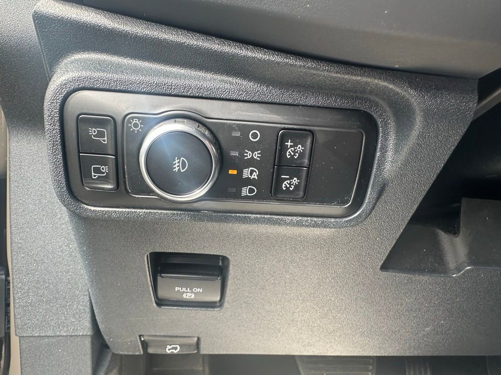 Used 2025 Ford Bronco Outer Banks image 19