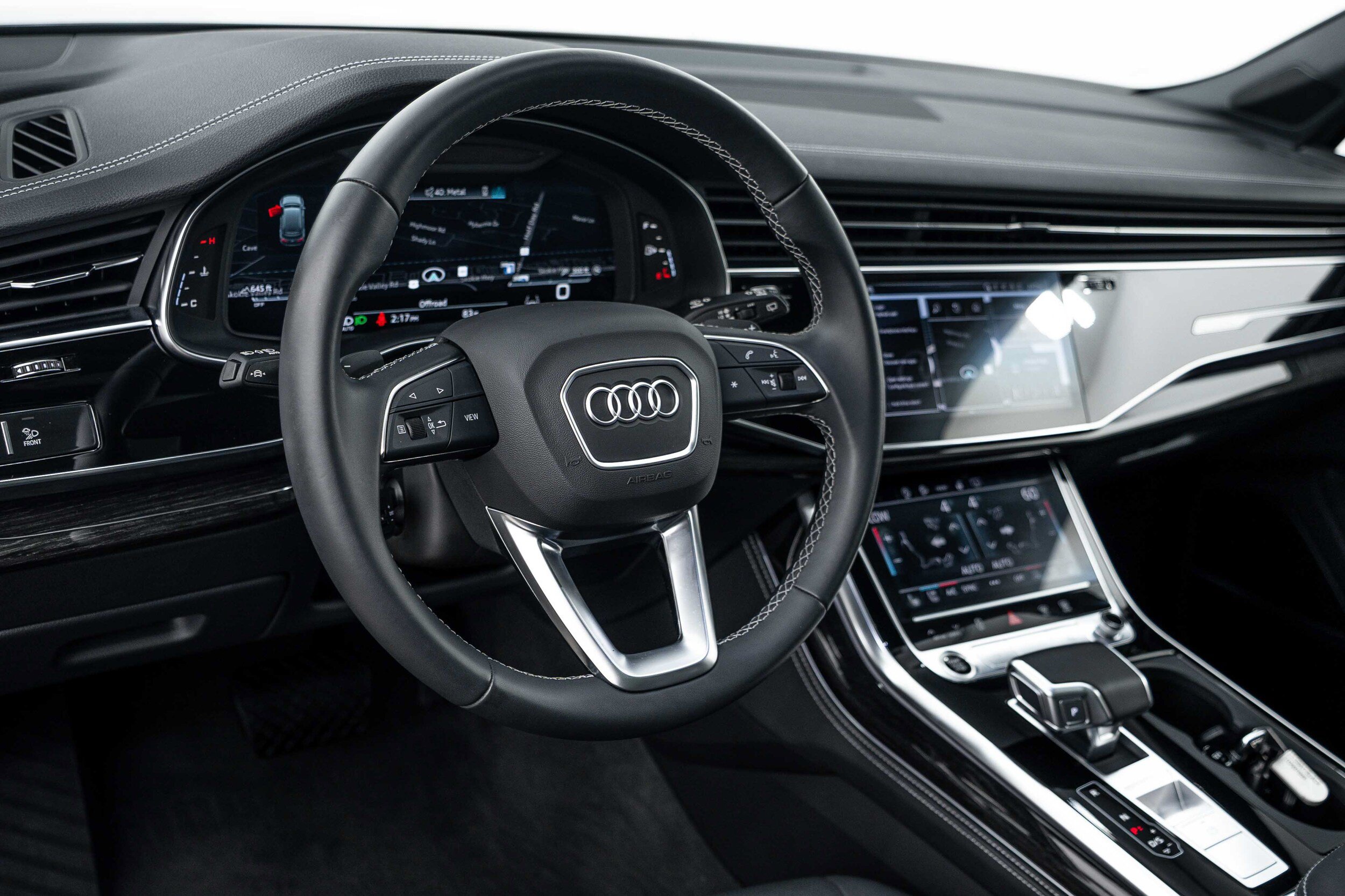 Used 2026 Audi Q7 3.0T Premium Plus w/ Premium Plus Package AWD/4WD image 9