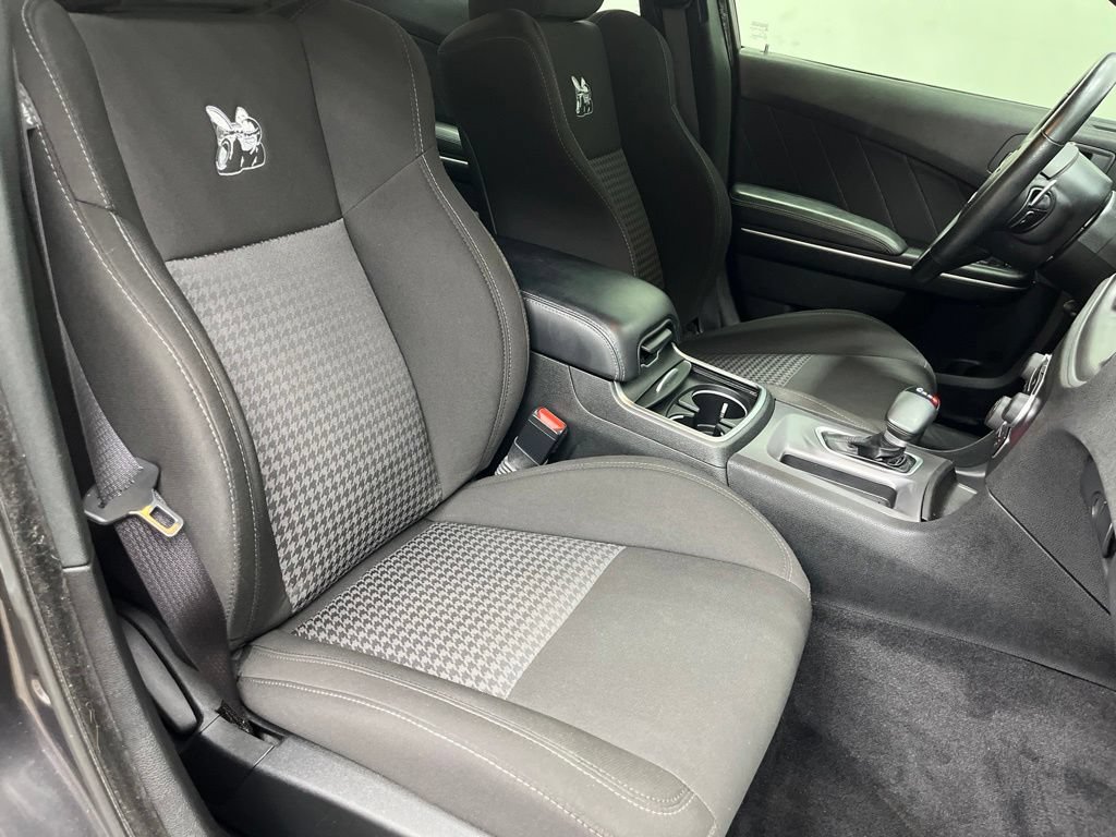 Used 2022 Dodge Charger Scat Pack RWD image 22