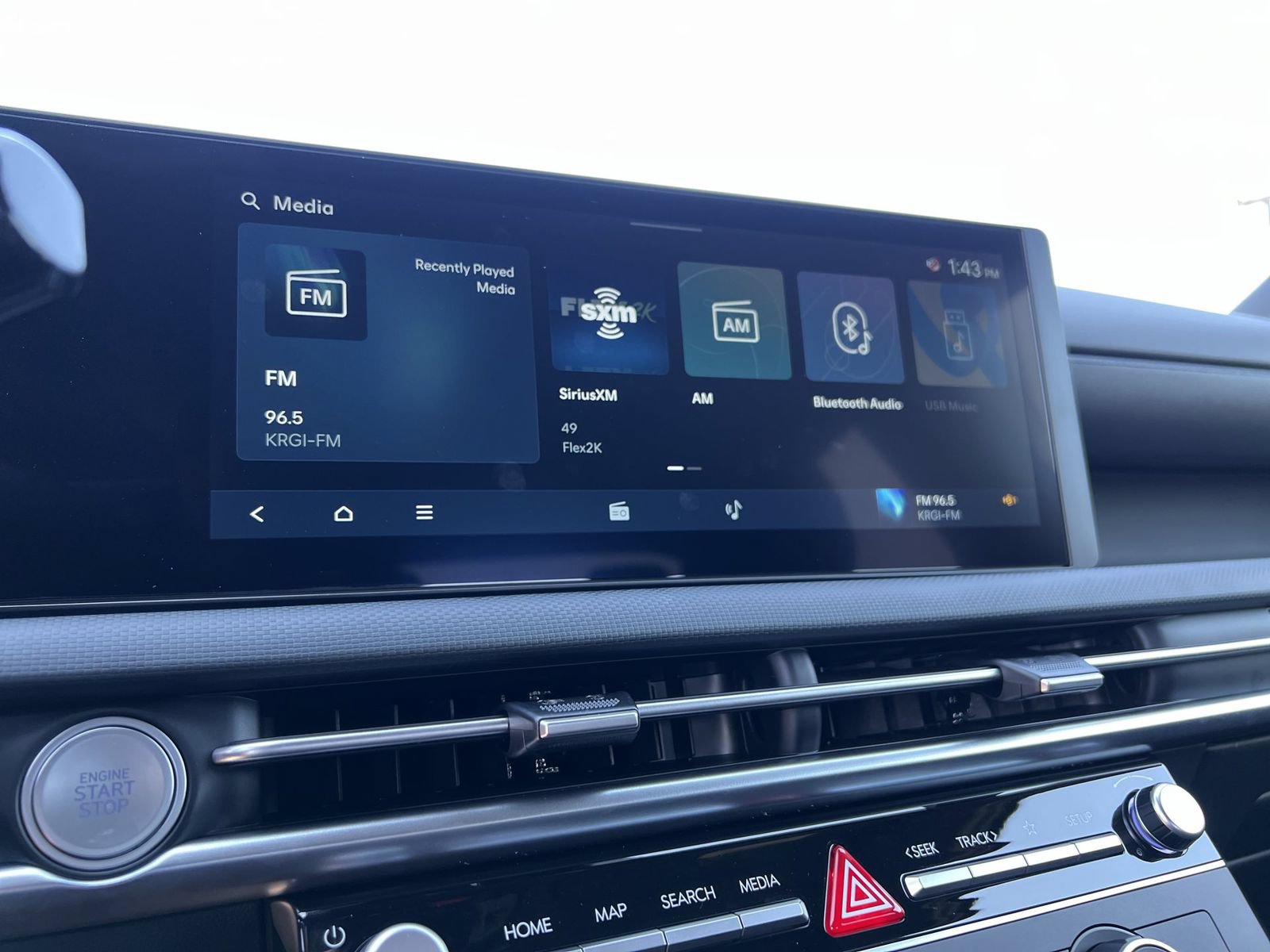New 2026 Hyundai Santa Cruz SE AWD/4WD image 13