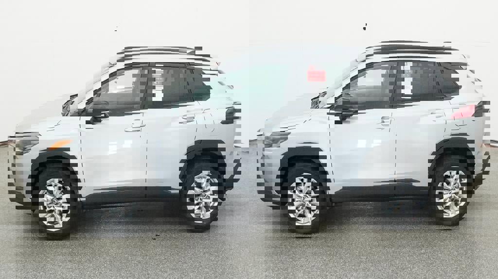 New 2026 Toyota Corolla Cross LE image 5