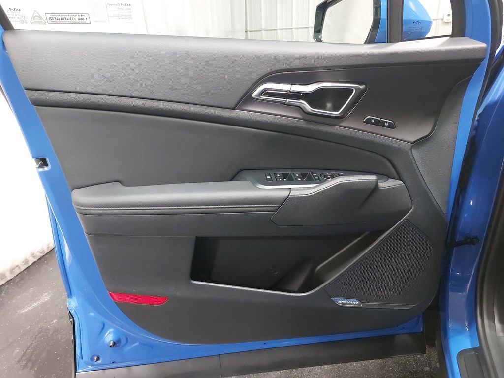 New 2026 Kia Sportage SX image 28