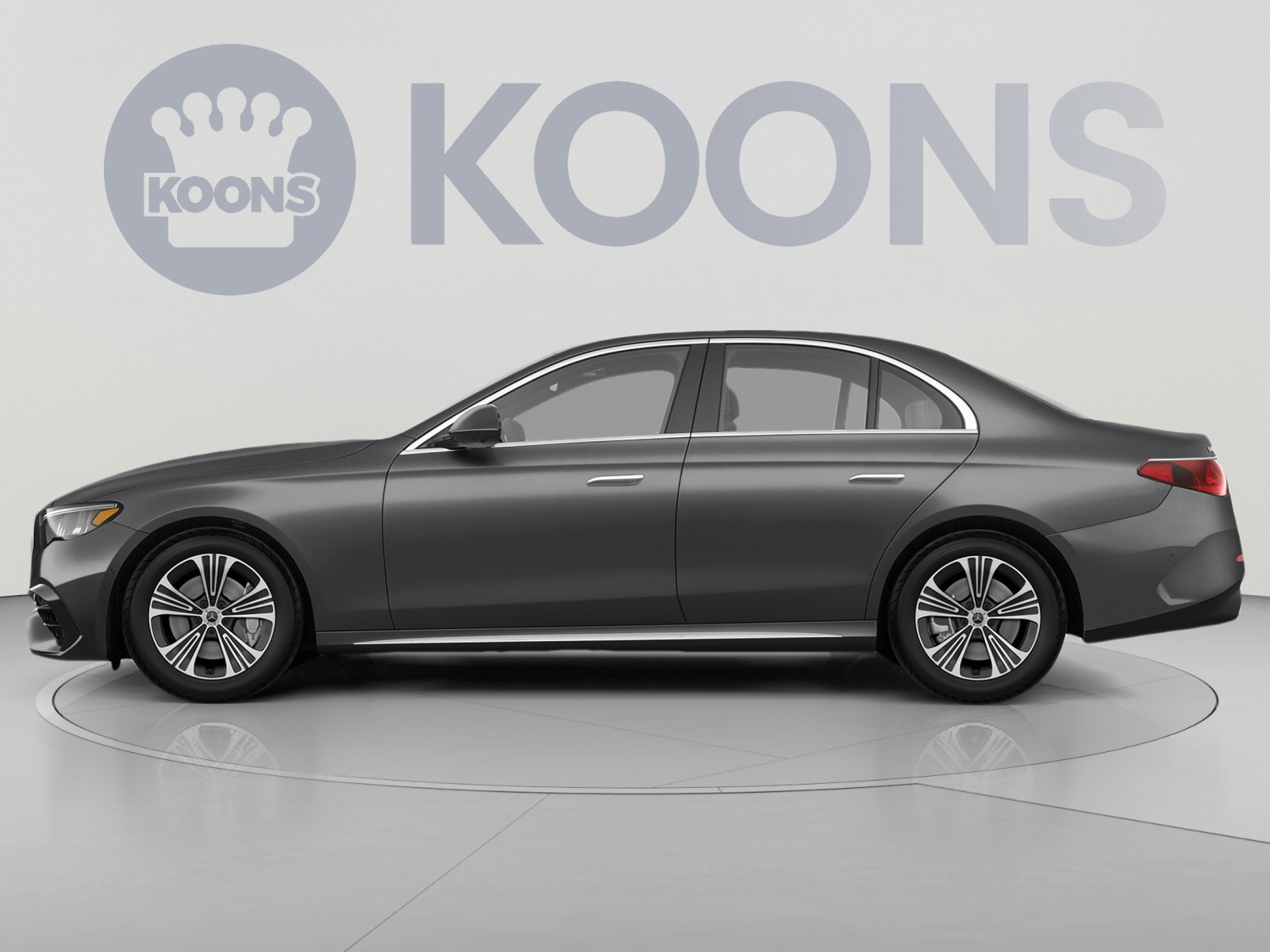 Used 2019 Mercedes-Benz E 450 4MATIC Sedan w/ Premium Package image 2