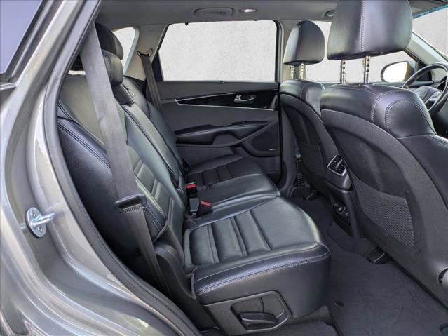 Used 2019 Kia Sorento EX w/ EX Touring Package image 21