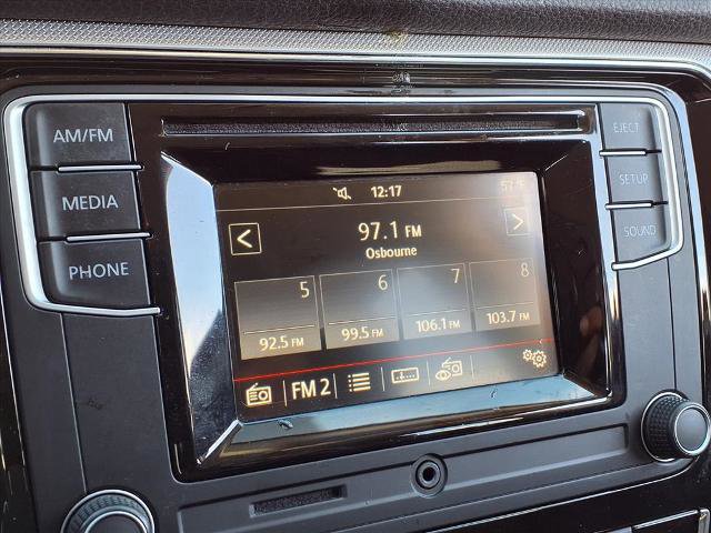 Used 2016 Volkswagen Passat 1.8T S image 6