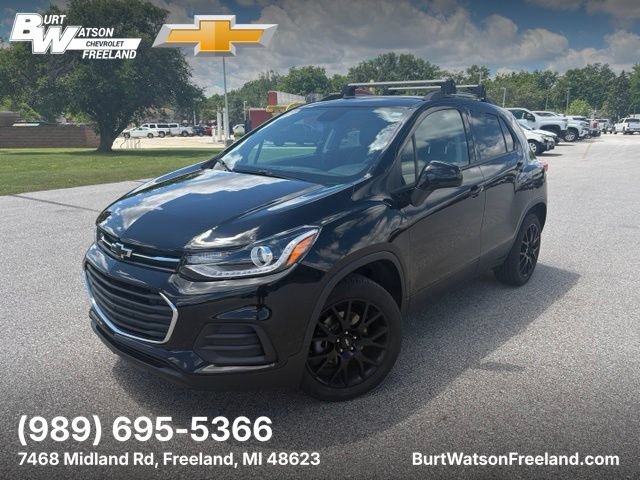 Used 2021 Chevrolet Trax LT w/ Premium Seat Package AWD/4WD image 1