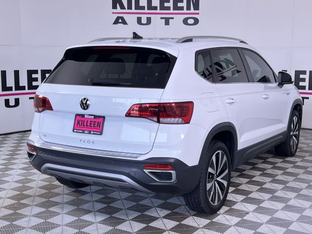 Used 2024 Volkswagen Taos SE image 7