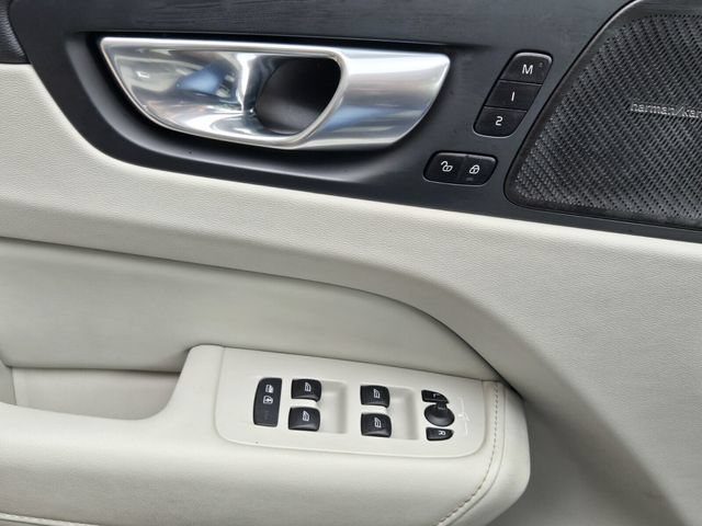 Certified 2024 Volvo XC60 B5 Ultimate AWD/4WD image 29