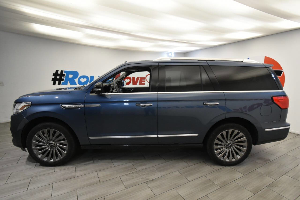 Used 2018 Lincoln Navigator Reserve w/ Technology Package image 2