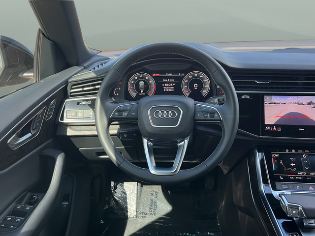 Used 2023 Audi Q8 Premium AWD/4WD image 10