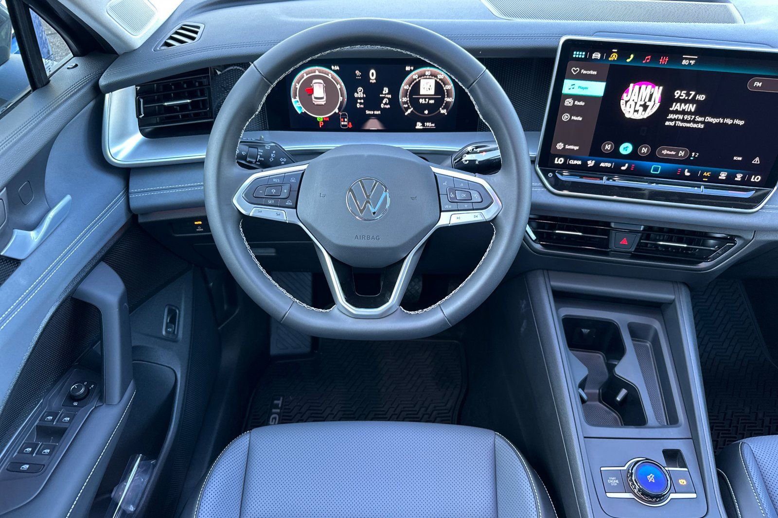 New 2026 Volkswagen Tiguan SE image 13