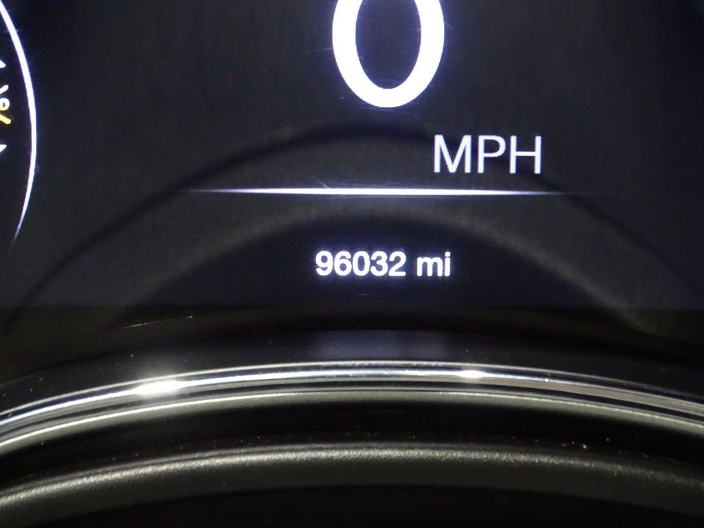 Used 2019 Jeep Grand Cherokee Limited image 44