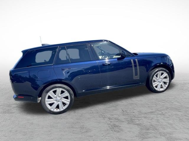 Used 2023 Land Rover Range Rover SE AWD/4WD image 7