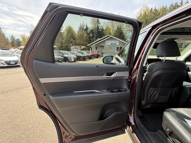 Used 2021 Hyundai Palisade SEL w/ Premium Package AWD/4WD image 21