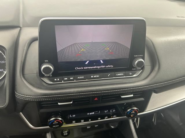 Used 2026 Nissan Rogue SV AWD/4WD image 18