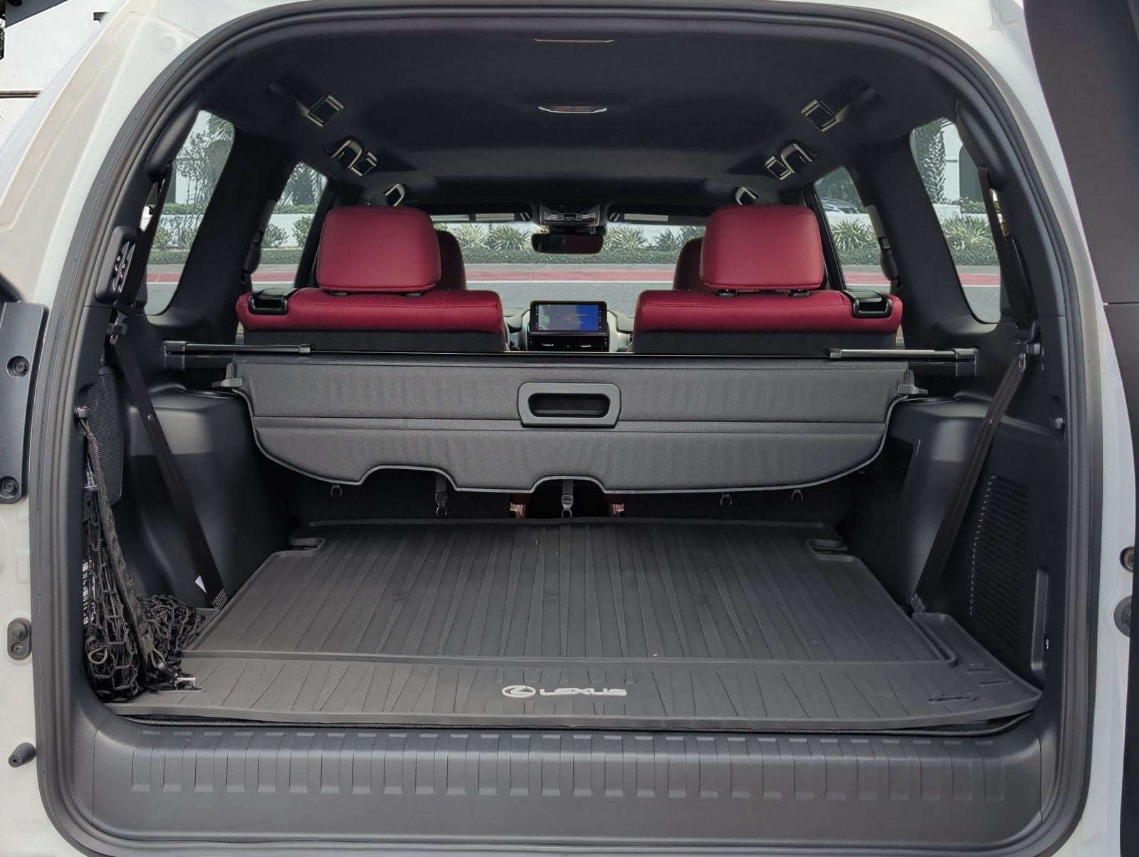 Certified 2023 Lexus GX 460 Luxury w/ Sport Design Package AWD/4WD image 28