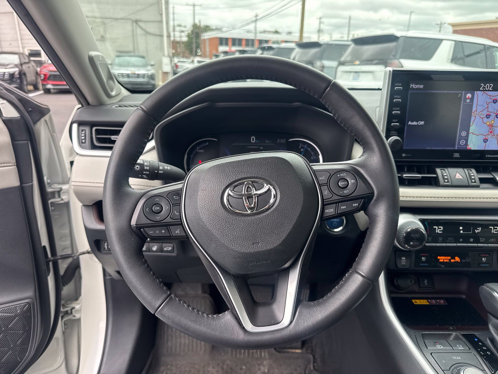 Used 2022 Toyota RAV4 Limited AWD/4WD image 18