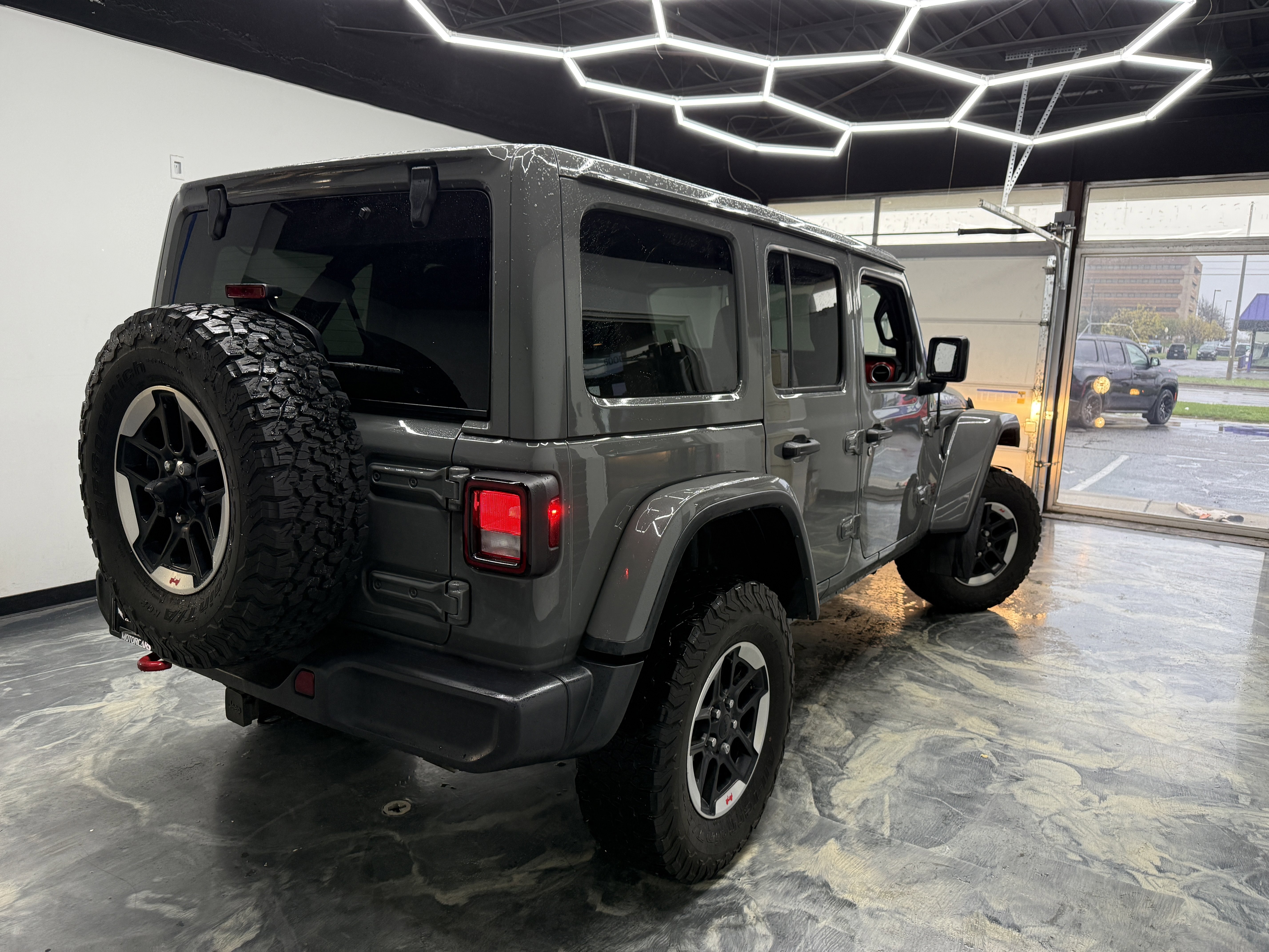 Used 2021 Jeep Wrangler Unlimited Rubicon w/ Uconnect 4C Nav & Sound Group image 5
