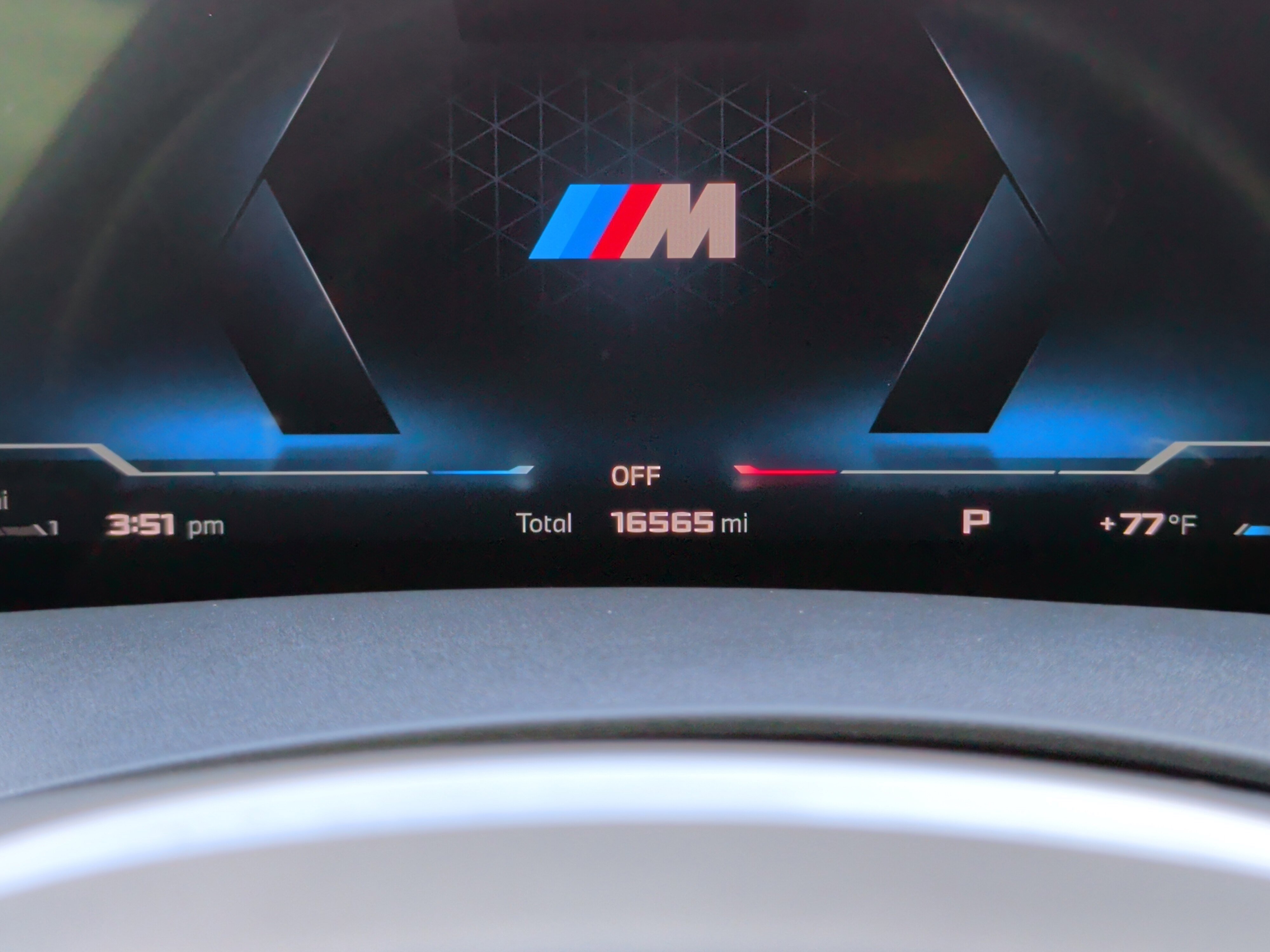 Used 2024 BMW X7 M60i w/ Executive Package image 16