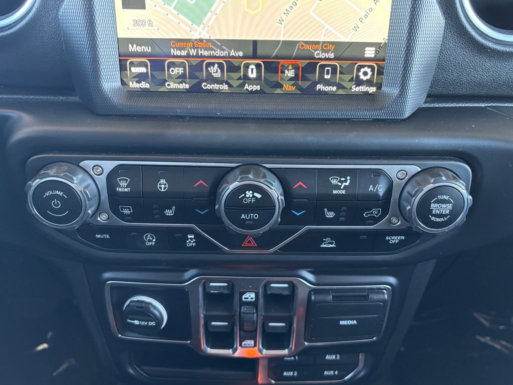 Used 2020 Jeep Gladiator Overland AWD/4WD image 15