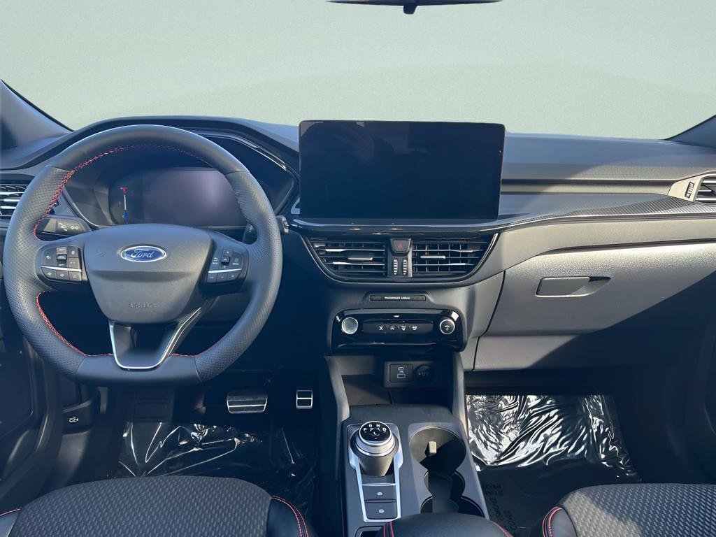 Used 2023 Ford Escape ST-Line w/ Tech Pack #1 AWD/4WD image 14