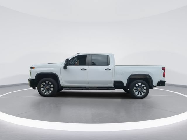Used 2023 Chevrolet Silverado 2500 Custom w/ Custom Value Package AWD/4WD image 5