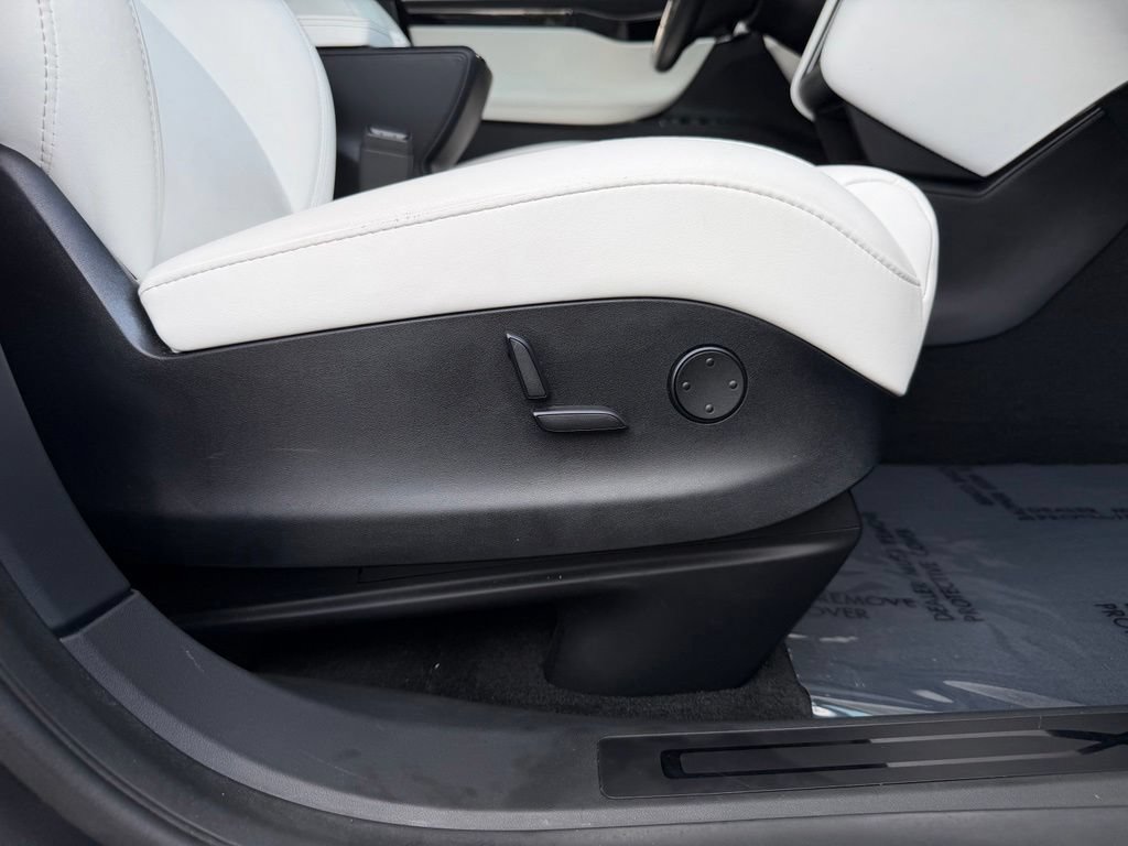 Used 2020 Tesla Model X Long Range AWD/4WD image 33