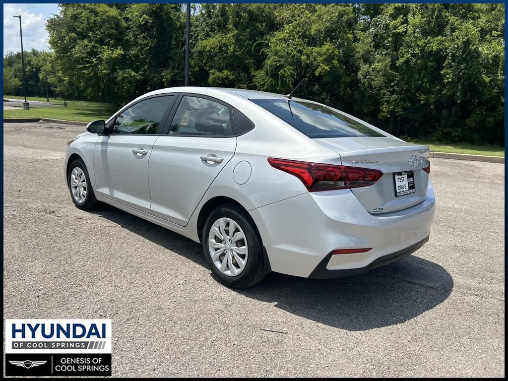 Used 2022 Hyundai Accent SE FWD image 5