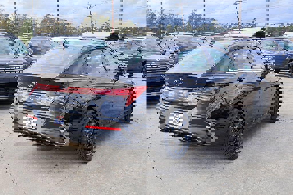 New 2026 Hyundai Elantra SEL Sport Premium w/ Cargo Package image 24