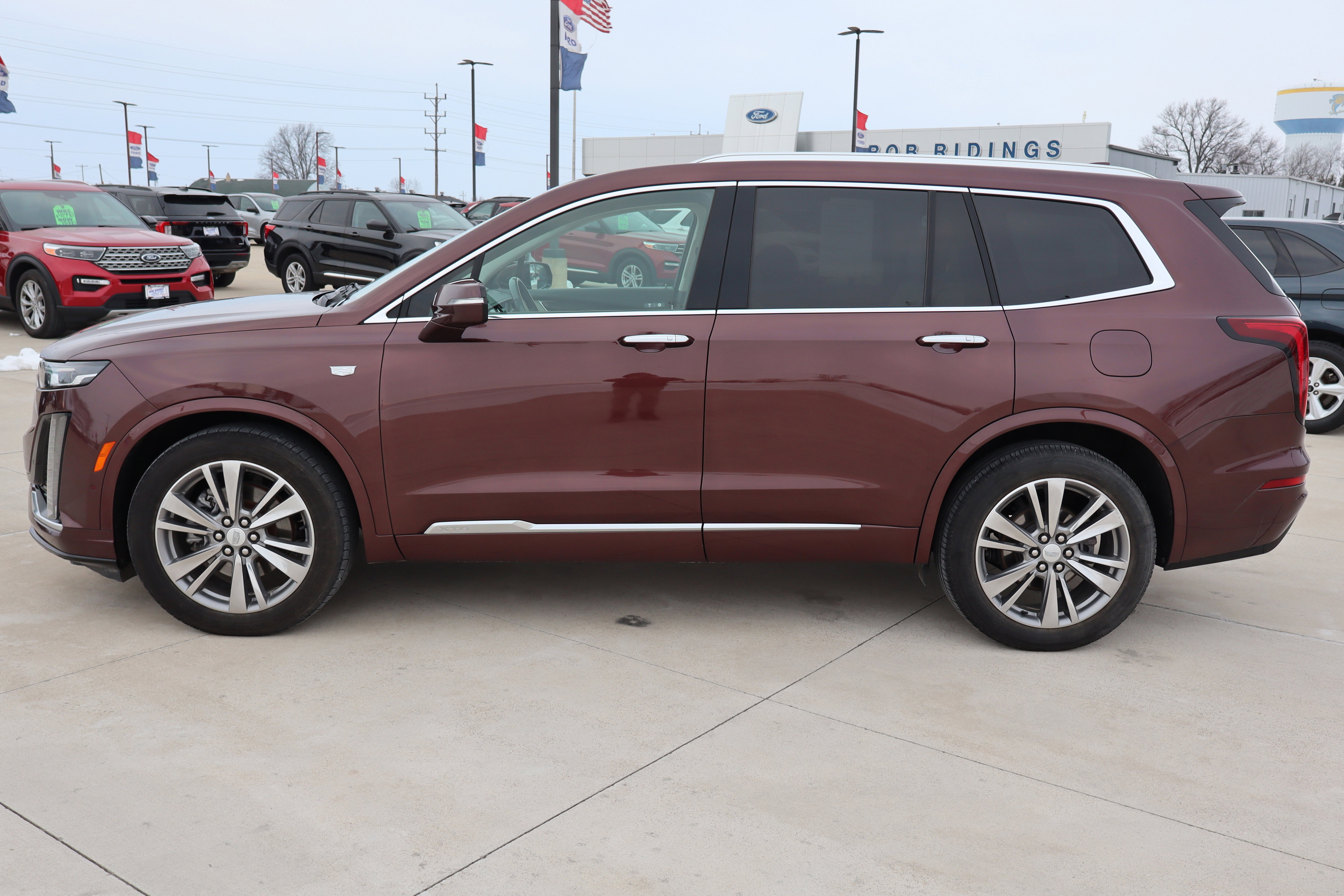 Used 2022 Cadillac XT6 Premium Luxury image 9