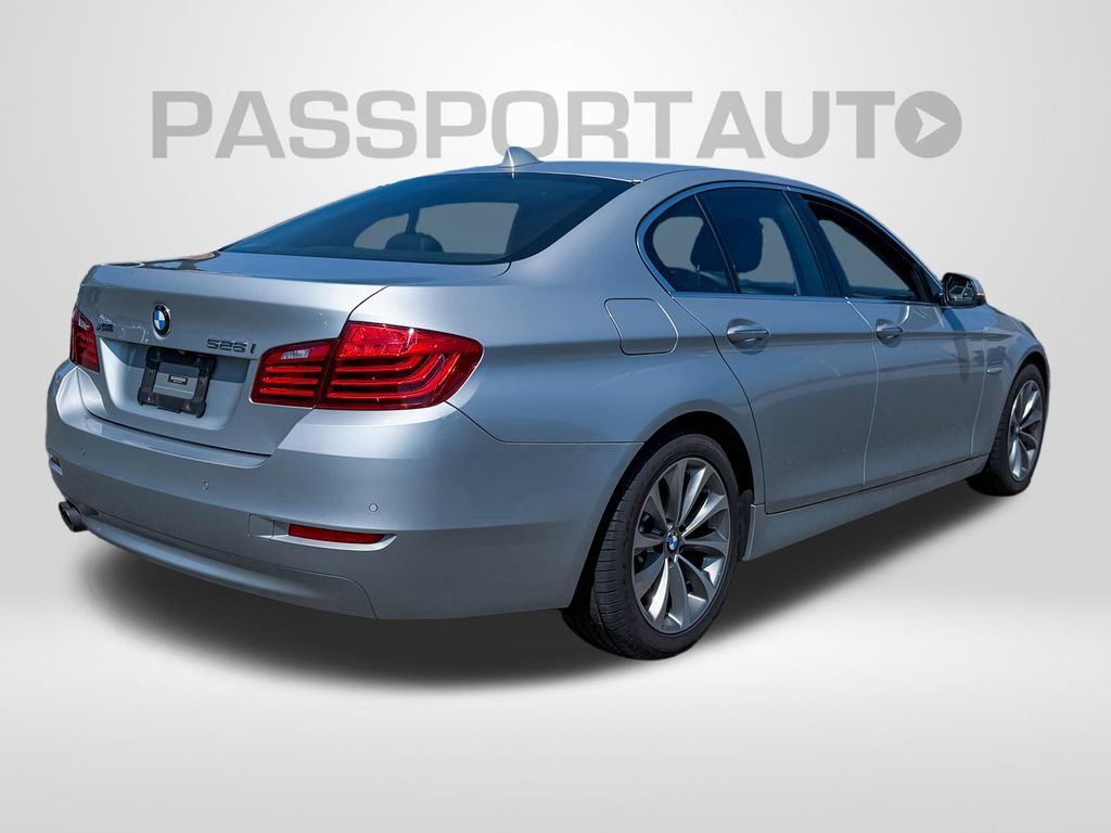 Used 2016 BMW 528i xDrive Sedan AWD/4WD image 5