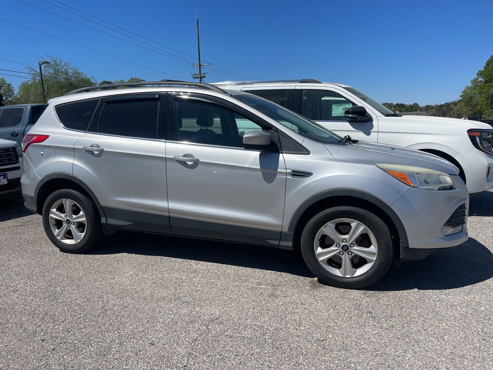 Used 2013 Ford Escape SE image 9