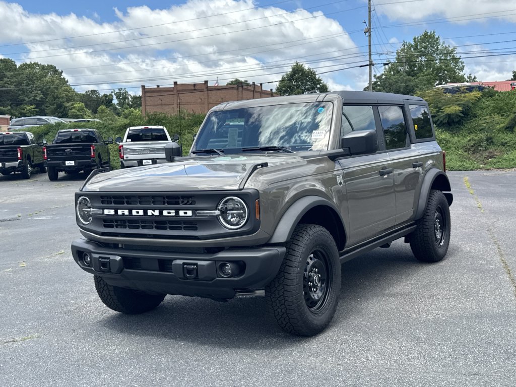 New 2026 Ford Bronco Big Bend w/ Black Diamond Package AWD/4WD image 3