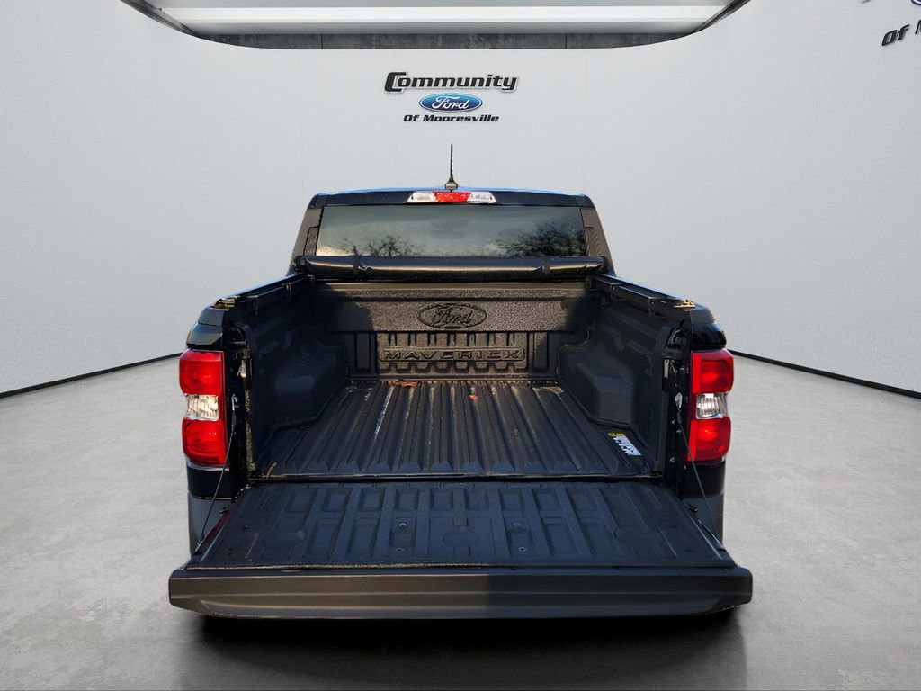 Used 2022 Ford Maverick XL image 8