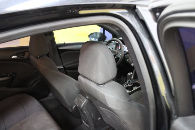 Used 2017 Chevrolet Cruze LT w/ LT True North Edition FWD image 12