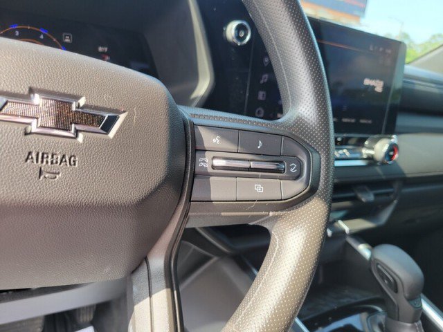 Used 2023 Chevrolet Colorado Trail Boss w/ LPO, Skid Plate Package AWD/4WD image 11