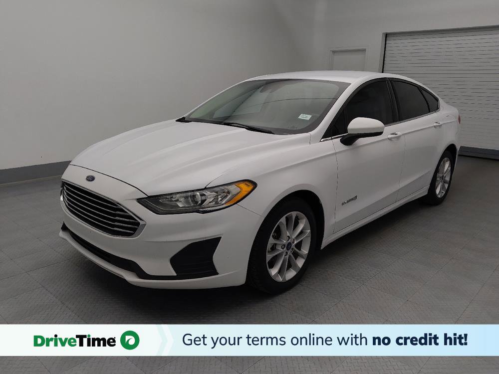Used 2019 Ford Fusion SE FWD image 1
