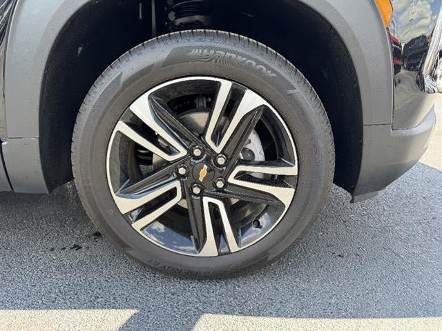 New 2026 Chevrolet TrailBlazer LT w/ Convenience Package AWD/4WD image 8