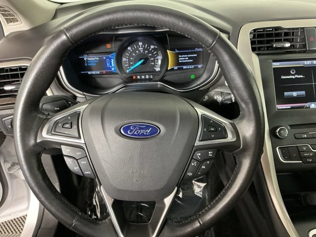 Used 2016 Ford Fusion SE w/ Equipment Group 502A FWD image 16
