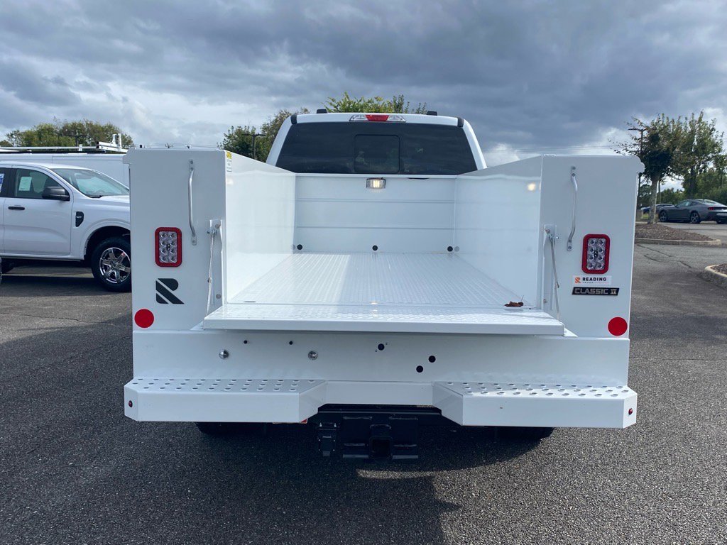 New 2026 Ford F350 XL w/ XL Chrome Package image 7