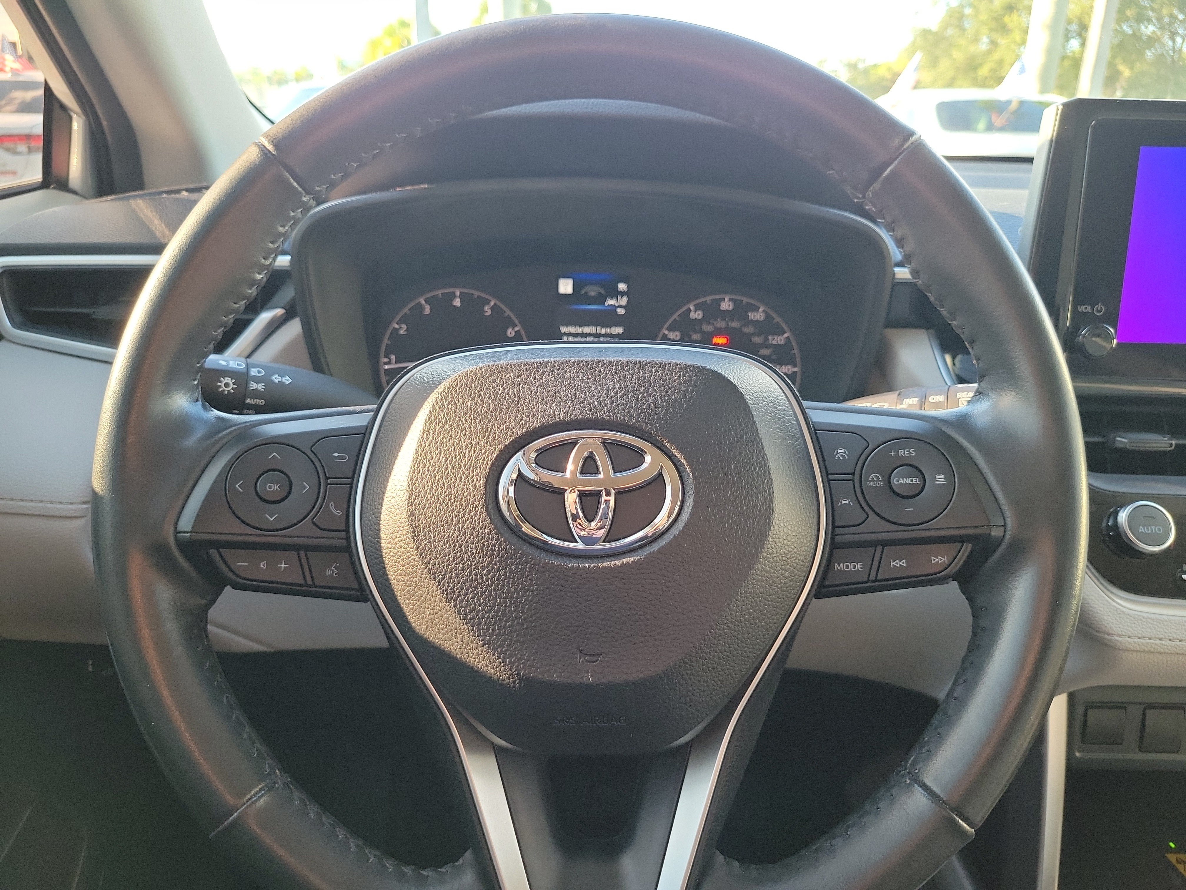 Used 2023 Toyota Corolla Cross LE FWD image 23