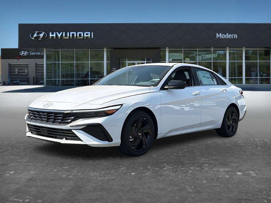 New 2026 Hyundai Elantra SEL Sport FWD image 1