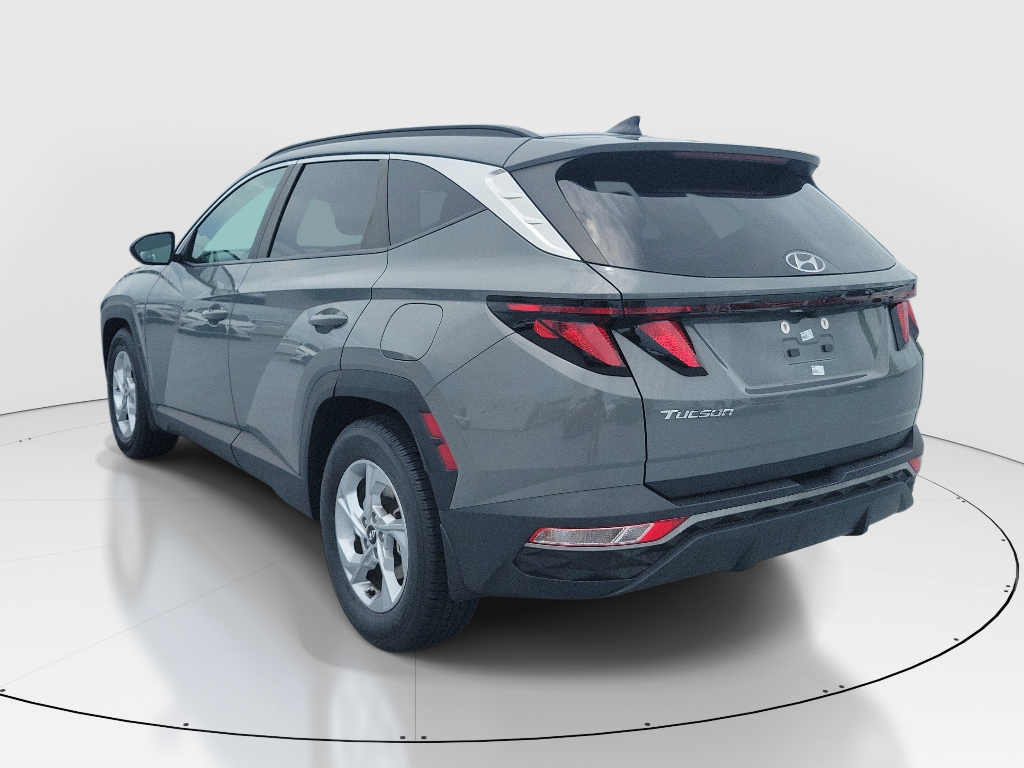Used 2024 Hyundai Tucson SEL FWD image 4