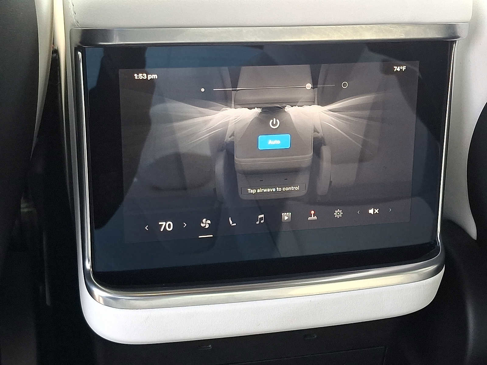 Used 2022 Tesla Model X Plaid image 11