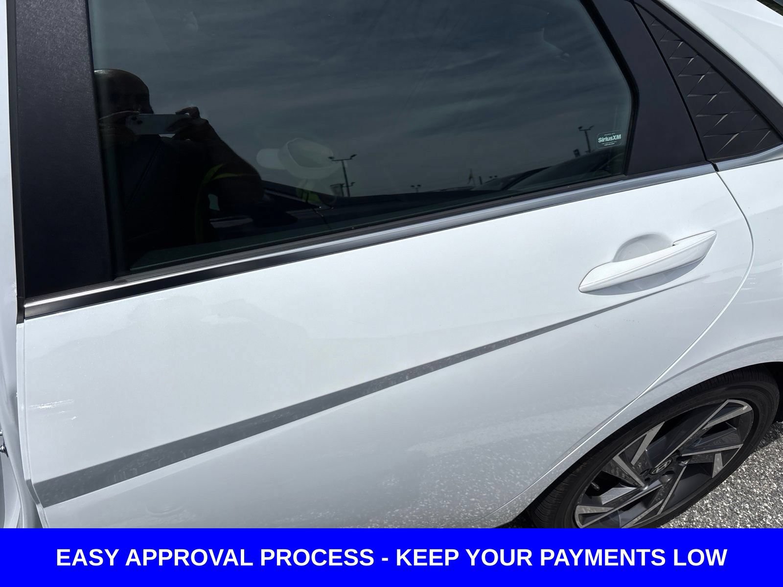 Used 2025 Hyundai Elantra Limited FWD image 10