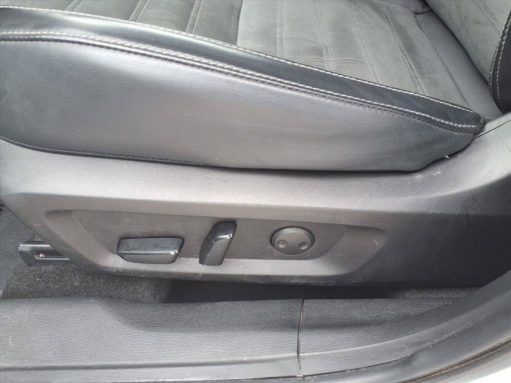 Used 2024 Mitsubishi Outlander SE AWD/4WD image 18