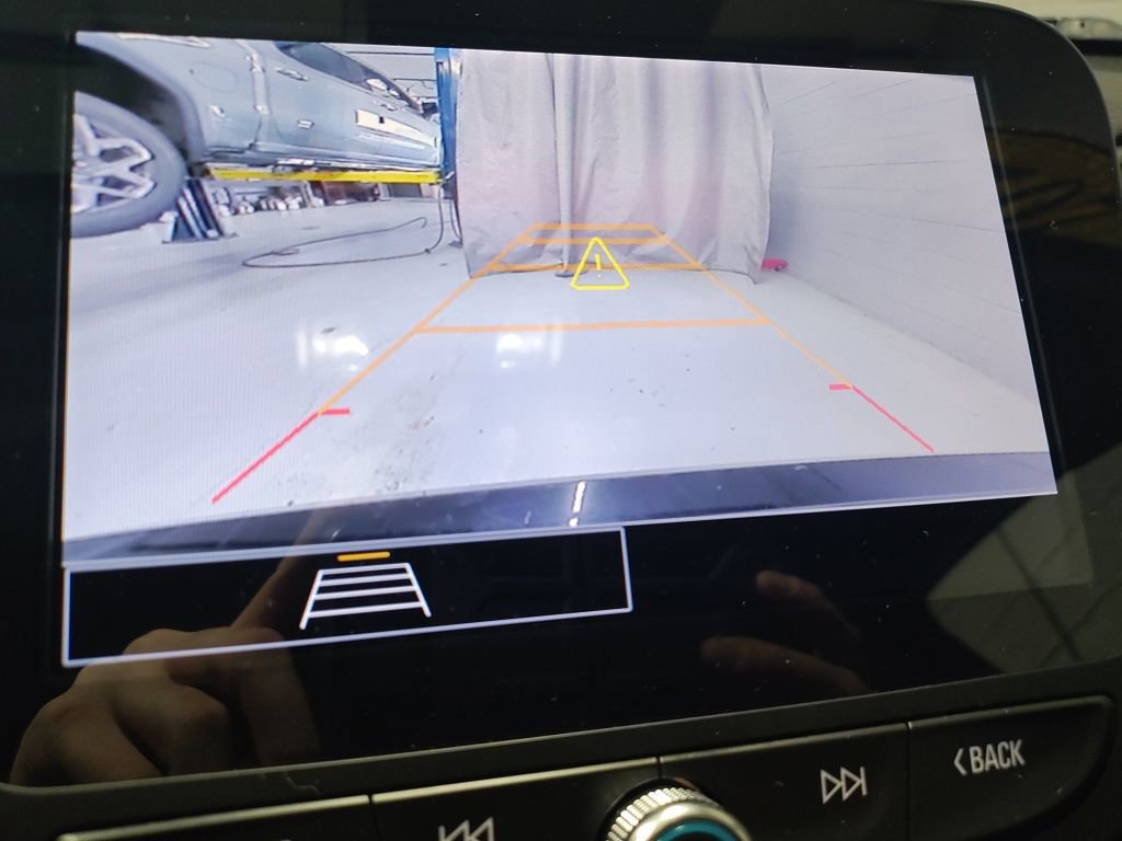 Used 2024 Chevrolet Malibu LT image 29