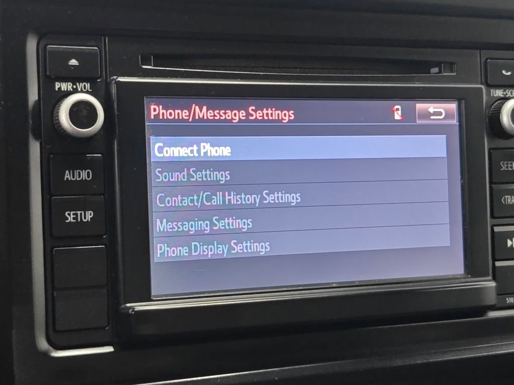 Used 2016 Toyota Tacoma SR image 32