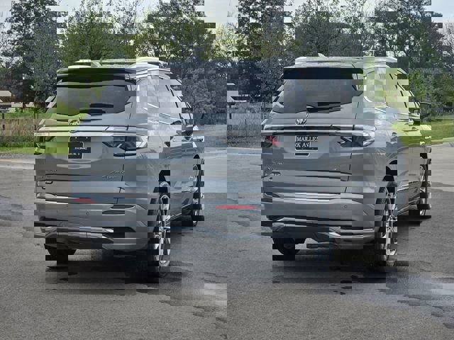 Used 2024 Buick Enclave Avenir w/ Avenir Technology Package image 7