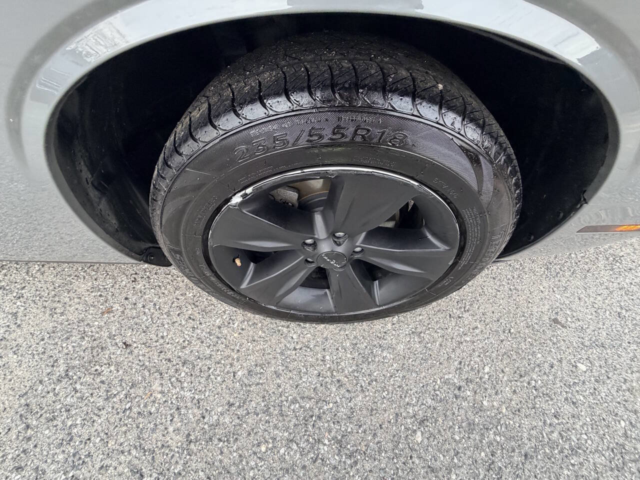 Used 2019 Dodge Challenger SXT image 35